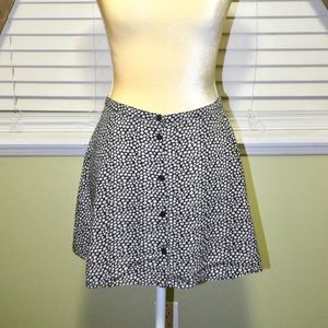 NWOT Black & White Mini Floral Skirt